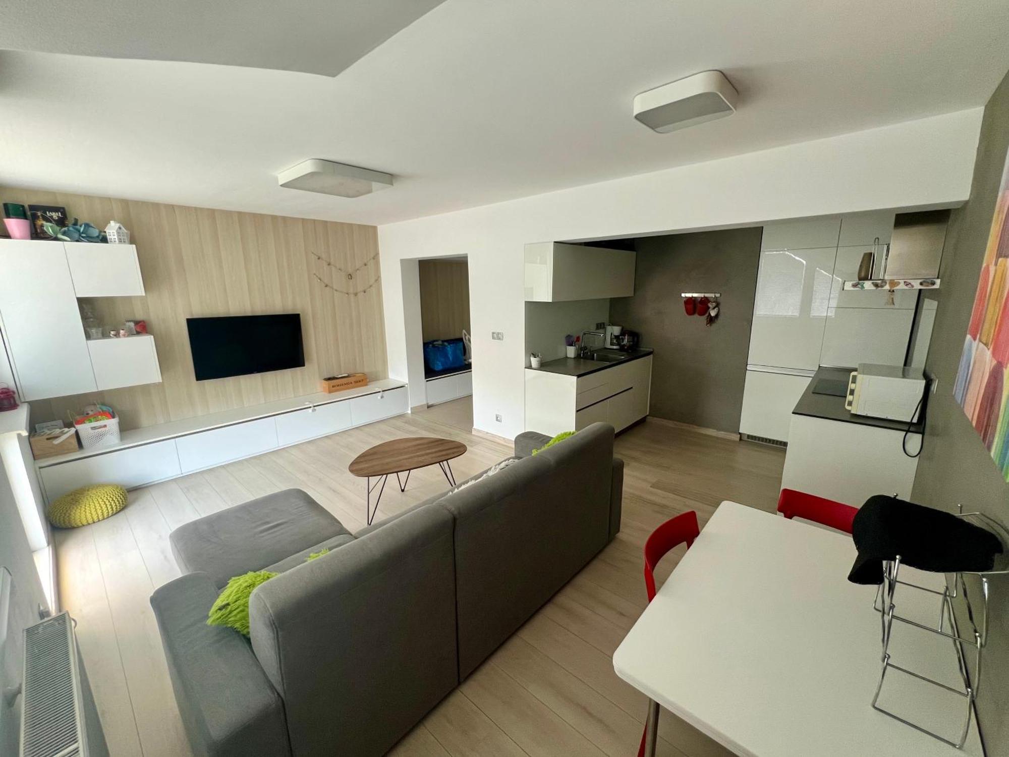 Luxury Apartman Bajmóc Kültér fotó